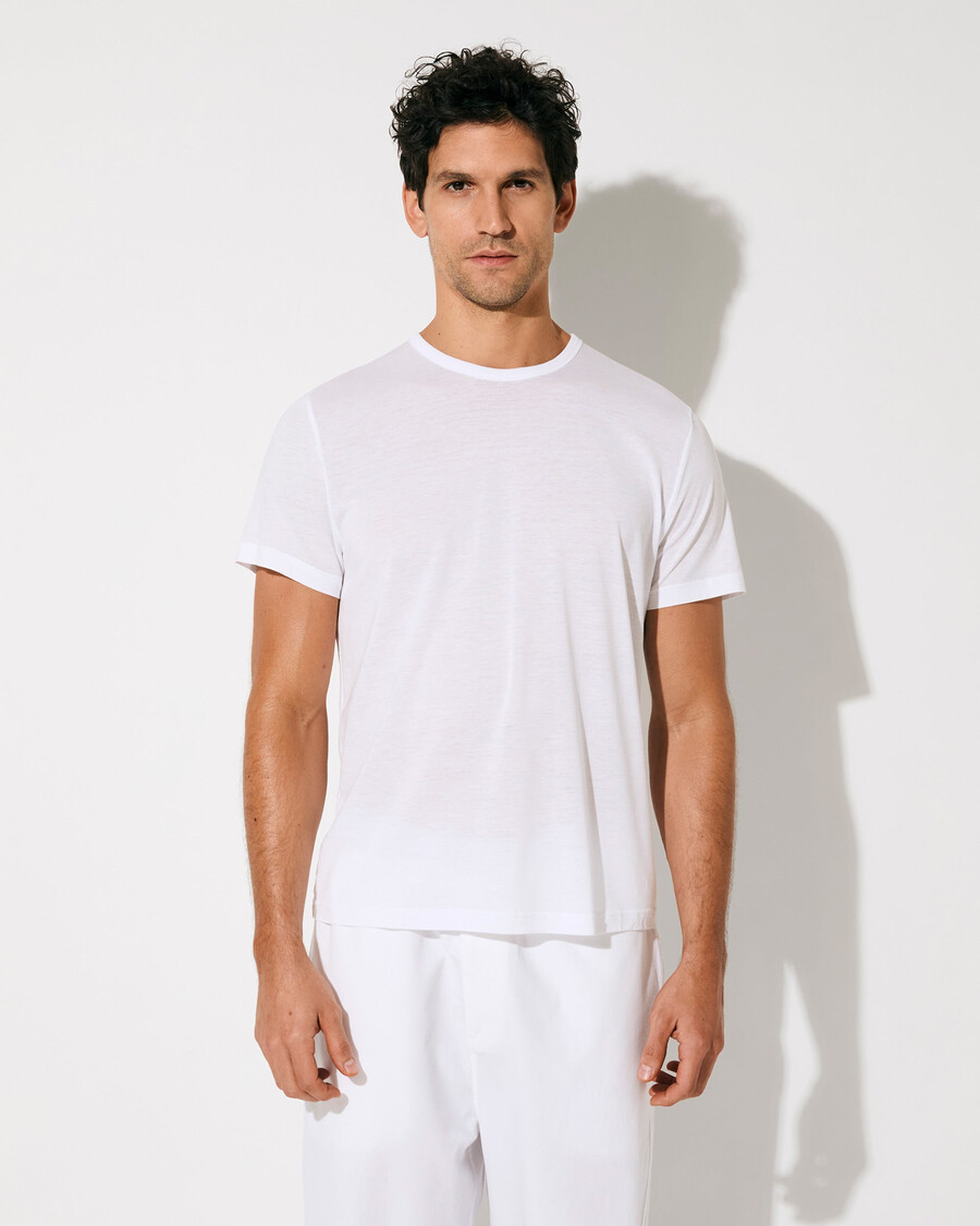 leichtes herren-t-shirt in weiß jetzt kaufen — cdlp