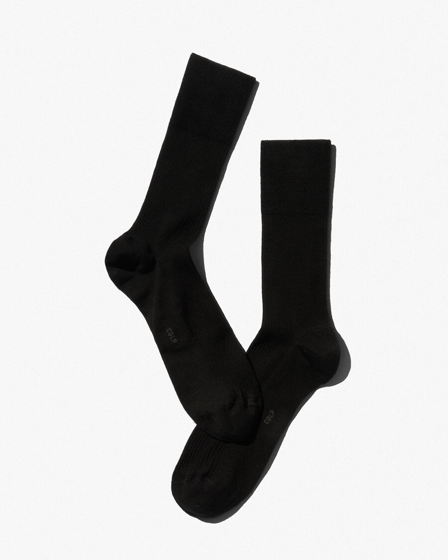 schwarze mittellange rippsocken aus wolle für herren jetzt kaufen — cdlp
