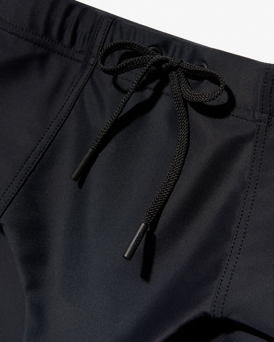 damen-badehose in schwarz jetzt kaufen — cdlp