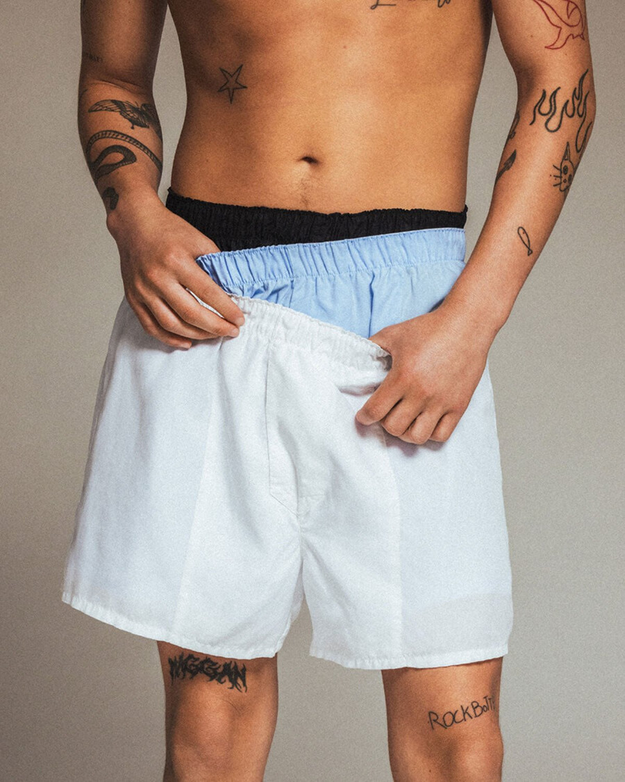 3 x klassische herren-boxershorts aus webstoff in schwarz weiß und hellblau jetzt kaufen — cdlp
